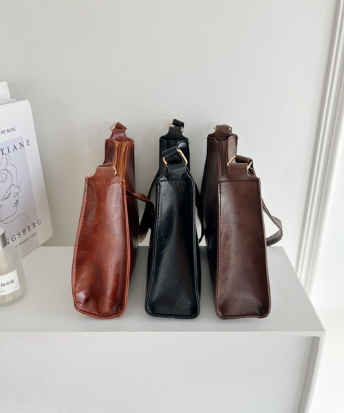 wears（ウェアーズ）の「PUコンパクトハンドバッグ（ショルダーバッグ・レディース・ブラウン/ダークブラウン/ブラック・FREE）」の21枚目の写真