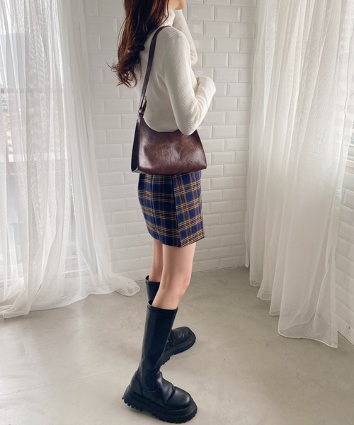 wears（ウェアーズ）の「PUコンパクトハンドバッグ（ショルダーバッグ・レディース・ブラウン/ダークブラウン/ブラック・FREE）」の17枚目の写真