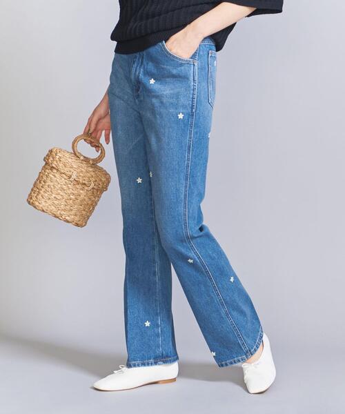 Wrangler（ラングラー）の「【別注】＜Wrangler＞エンブロイダリー フレアデニムパンツ（デニムパンツ・レディース・ライトブルー・M/S）」の8枚目の写真