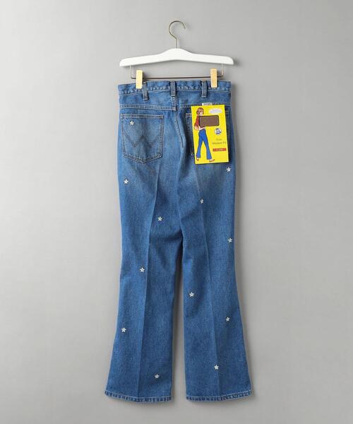 Wrangler（ラングラー）の「【別注】＜Wrangler＞エンブロイダリー フレアデニムパンツ（デニムパンツ・レディース・ライトブルー・M/S）」の14枚目の写真