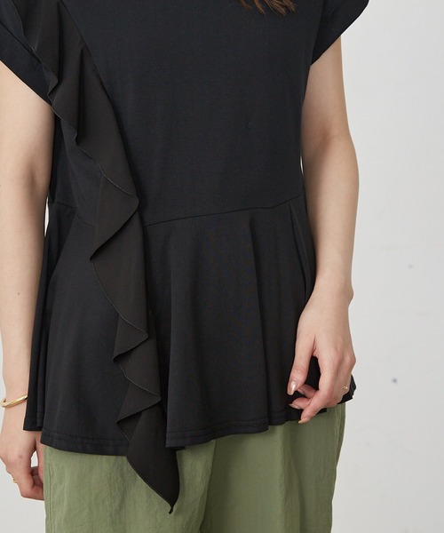 Shelly island(シェリーアイランド)の「フリルデザインペプラムカットソー(Tシャツ/カットソー・レディース・ブラック/ホワイト・M)」の5枚目の写真