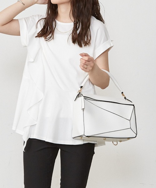 Shelly island(シェリーアイランド)の「フリルデザインペプラムカットソー(Tシャツ/カットソー・レディース・ブラック/ホワイト・M)」の7枚目の写真