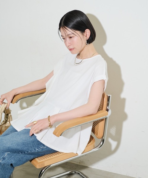 Shelly island(シェリーアイランド)の「フリルデザインペプラムカットソー(Tシャツ/カットソー・レディース・ブラック/ホワイト・M)」の15枚目の写真