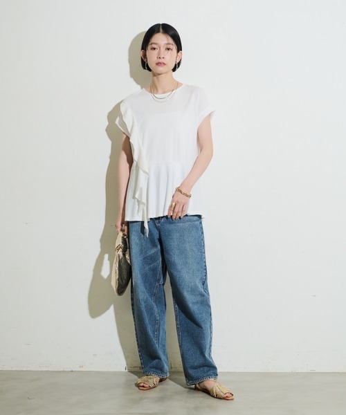 Shelly island(シェリーアイランド)の「フリルデザインペプラムカットソー(Tシャツ/カットソー・レディース・ブラック/ホワイト・M)」の21枚目の写真