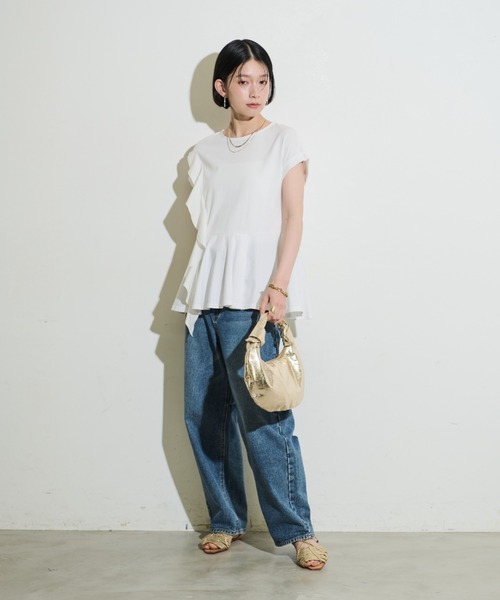 Shelly island(シェリーアイランド)の「フリルデザインペプラムカットソー(Tシャツ/カットソー・レディース・ブラック/ホワイト・M)」の22枚目の写真