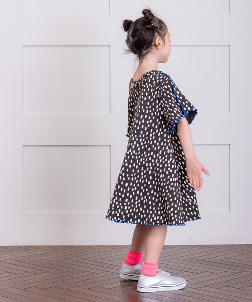 HOGAN RANCH WEAR（ホーガンランチウエア）の「メローバッククロスワンピース(90～150cm)（ワンピース・キッズ・チャコール/パープル・90/100/110/120/130/140/150）」の5枚目の写真