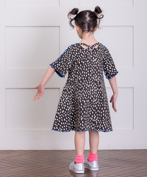 HOGAN RANCH WEAR（ホーガンランチウエア）の「メローバッククロスワンピース(90～150cm)（ワンピース・キッズ・チャコール/パープル・90/100/110/120/130/140/150）」の6枚目の写真