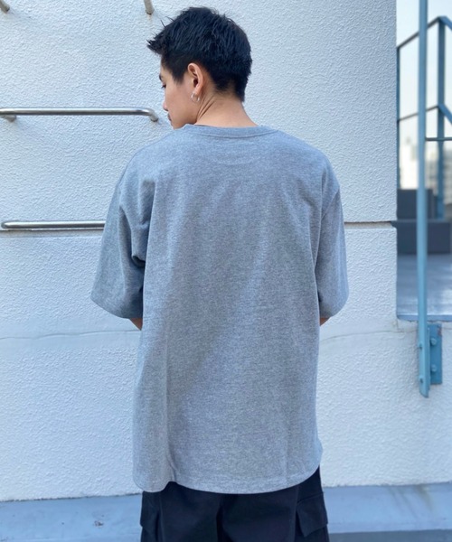 RVCA(ルーカ)の「RVCA/ルーカ CHAINMAIL POCKET SST Tシャツ/カットソー/半袖 リンクコーデ サーファー BD041-234(Tシャツ/カットソー・メンズ・グレー/ホワイト/スミクロ・M/L/XL)」の6枚目の写真