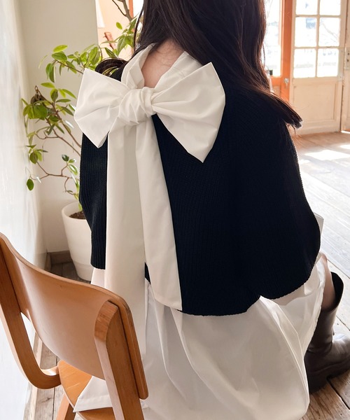 Mysa&Liina(ミーサリーナ)の「ニットベスト×ボウタイブラウス(シャツ/ブラウス・レディース・ブラック/ピンクベージュ/ベージュ・M)」の22枚目の写真