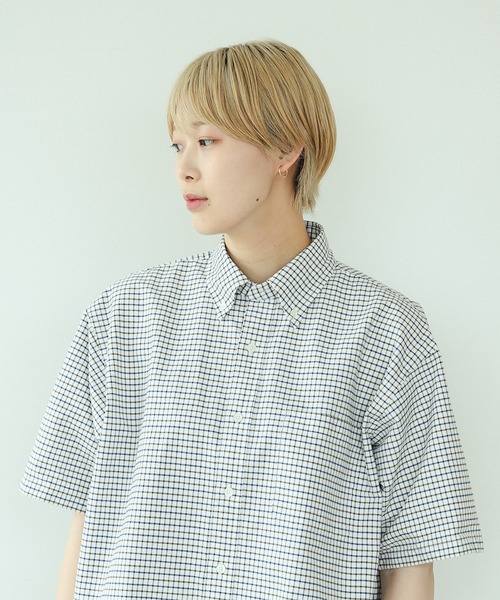 BEAMS（ビームス）の「BEAMS / イージーフィット ボタンダウン シャツ（シャツ/ブラウス・メンズ・ブルー/その他/ホワイト/その他1・S/M/L/XL）」の4枚目の写真