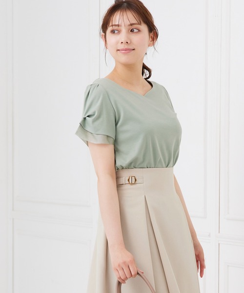12Twelve Agenda(トゥエルブ アジェンダ)の「ハートネック異素材タックスリーブカットソープルオーバー(Tシャツ/カットソー・レディース・ネイビー/ミント/チャコールグレー/オフホワイト/カーキ/サックスブルー/ブラック/モカ・M)」の14枚目の写真