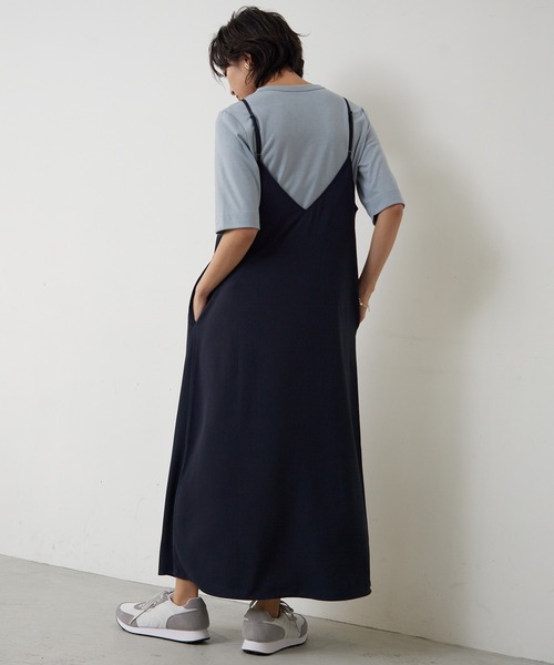 for/c(フォーシー)の「ジョーゼットキャミワンピース【サスティナブル】(ワンピース・レディース・ネイビー/ホワイト/ベージュ/ブラック/グレイッシュブルー・S/M/L/LL)」の20枚目の写真