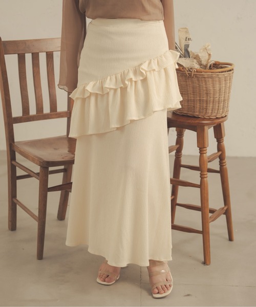 Ambre Neige(アンブルネージュ)の「ダブルフリルスカート/【WEB/EC限定商品】(スカート・レディース・ブラック/アイボリー・FREE)」の3枚目の写真