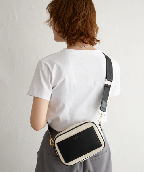 notch.（ノッチ）の「パトリシアショルダーバッグ（ショルダーバッグ・レディース・キャメル/ブラック・ONESIZE）」の10枚目の写真