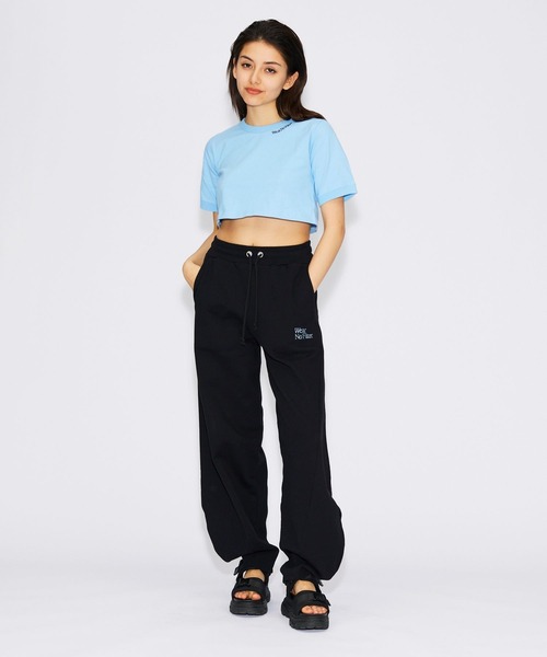 FOREVER 21(フォーエバー トゥエンティーワン)の「Wear No Filter パラシュートパンツ(スウェットパンツ・レディース・オレンジ/ブルー/ピンク/ブラック・SMALL/MEDIUM)」の15枚目の写真