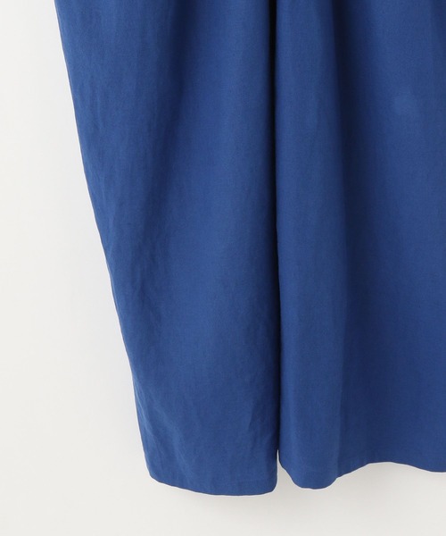 yuw（ユウ）の「Ｖネックフリルワンピースショートスリーブ　904883（ワンピース・レディース・ブラック/ブルー・FREE）」の12枚目の写真