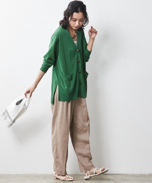 CHIC STYLE（シックスタイル）の「＜大きいサイズ＞ハイツイストレーヨン綿Vネックニットカーディガン シックスタイル（カーディガン/ボレロ・レディース・ブラック/モカ/グリーン・4L/5L/LL/3L/L）」の13枚目の写真