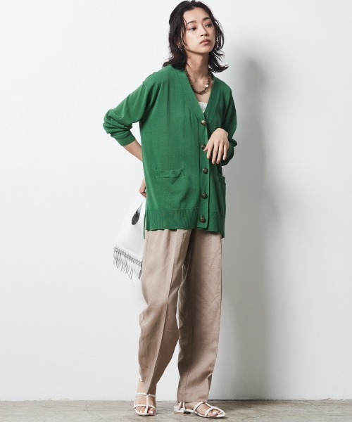 CHIC STYLE（シックスタイル）の「＜大きいサイズ＞ハイツイストレーヨン綿Vネックニットカーディガン シックスタイル（カーディガン/ボレロ・レディース・ブラック/モカ/グリーン・4L/5L/LL/3L/L）」の16枚目の写真