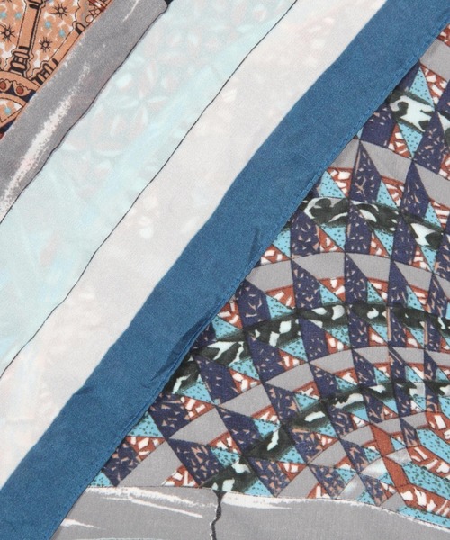 LEPSIM（レプシィム）の「大判柄スカーフ　906386（ストール/ショール・レディース・ブラウン/グリーン/ブルー・ONE SIZE）」の12枚目の写真