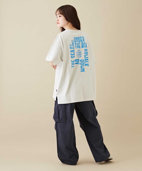 CUBE SUGAR（キューブシュガー）の「GENTIL(ジャンティ)バックプリントポケットTシャツ（Tシャツ/カットソー・レディース・ブラック/ブルー/グレー・L）」の9枚目の写真