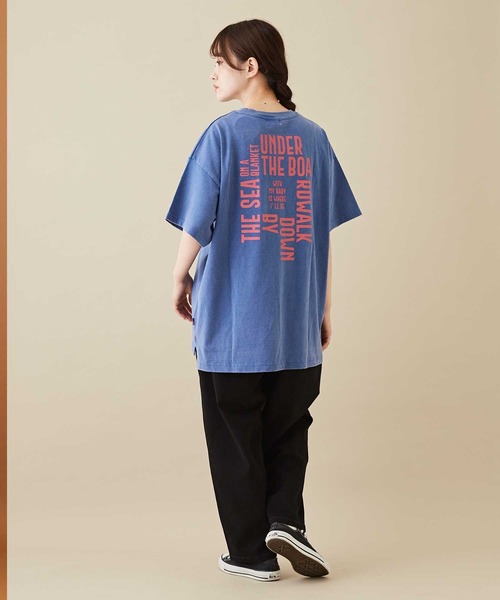 CUBE SUGAR（キューブシュガー）の「GENTIL(ジャンティ)バックプリントポケットTシャツ（Tシャツ/カットソー・レディース・ブラック/ブルー/グレー・L）」の15枚目の写真