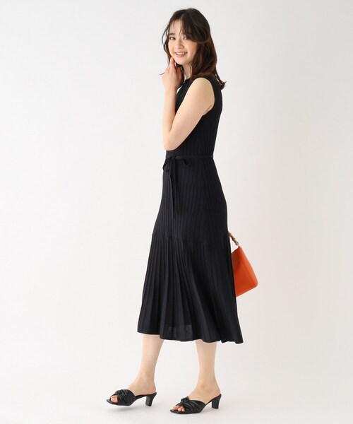 index（インデックス）の「◆ノースリーブ ニットワンピース【UV/接触冷感/アンチピリング/洗濯機洗い可】（ワンピース・レディース・ボルドー/ライトグレー系7/ブラウン系/ブラック・40/38/42/36）」の21枚目の写真