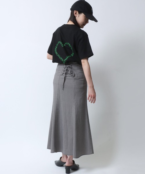 SITRY(シトリー)の「ハート ロゴ プリント Tシャツ/ heart logo print T-shirt(Tシャツ/カットソー・レディース・ブラック/チャコールグレー/ホワイト系その他/サックスブルー/オフホワイト/ネイビー・M/L)」の8枚目の写真