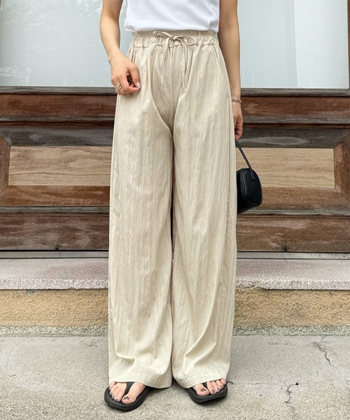 LE MORE（リモア）の「ナイロンワイドイージーパンツ（その他パンツ・レディース・ブラック/カーキ/ベージュ・FREE）」の2枚目の写真