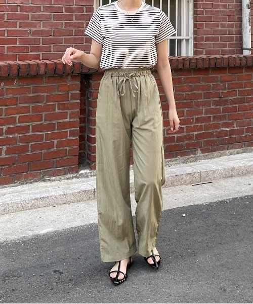 LE MORE（リモア）の「ナイロンワイドイージーパンツ（その他パンツ・レディース・ブラック/カーキ/ベージュ・FREE）」の5枚目の写真