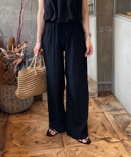 LE MORE（リモア）の「ナイロンワイドイージーパンツ（その他パンツ・レディース・ブラック/カーキ/ベージュ・FREE）」の13枚目の写真