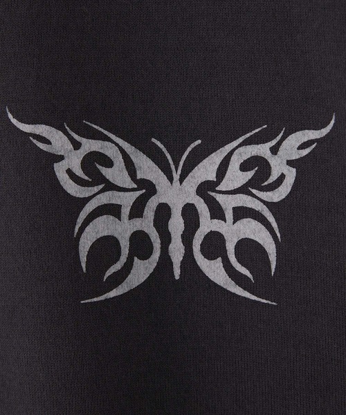 X-girl（エックスガール）の「TRIBAL BUTTERFLY L/S TEE DRESS（ワンピース・レディース・チャコール/ホワイト/ブラウン・M/S）」の5枚目の写真