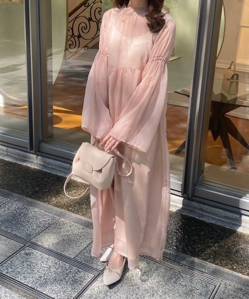 Ogue.（オグ）の「[ Ogue. ］sheer dress OP（シアードレスワンピース）（ワンピース・レディース・スモークピンク/ブラック・FREE）」の7枚目の写真