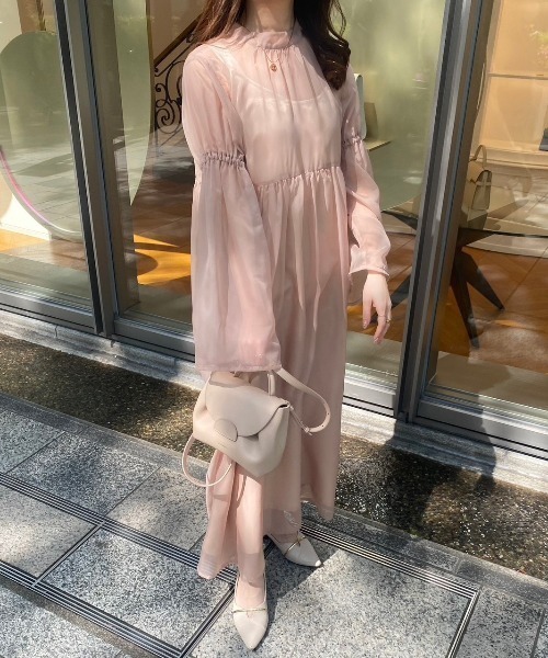 Ogue.（オグ）の「[ Ogue. ］sheer dress OP（シアードレスワンピース）（ワンピース・レディース・スモークピンク/ブラック・FREE）」の8枚目の写真