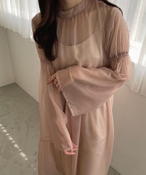 Ogue.（オグ）の「[ Ogue. ］sheer dress OP（シアードレスワンピース）（ワンピース・レディース・スモークピンク/ブラック・FREE）」の21枚目の写真