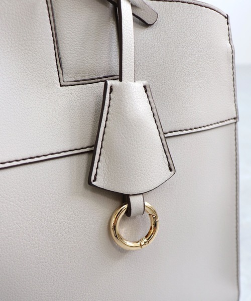 MIAN （ミアン）の「MALLOW / 横型A4トートバッグ（トートバッグ・レディース・ダークブラウン/ブラック/アイボリー/グレー/モカ・FREE）」の15枚目の写真