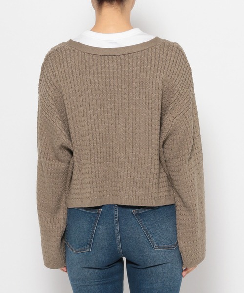 mysty woman（ミスティウーマン）の「ミニケーブルメタルボタンカーデ972191（カーディガン/ボレロ・レディース・ブラック/オフホワイト/グリーン/モカ・FREE）」の11枚目の写真