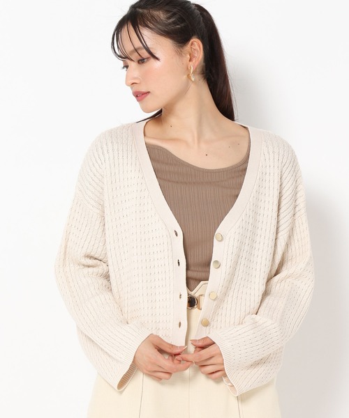 mysty woman（ミスティウーマン）の「ミニケーブルメタルボタンカーデ972191（カーディガン/ボレロ・レディース・ブラック/オフホワイト/グリーン/モカ・FREE）」の22枚目の写真