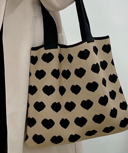 Chick（チック）の「ハートニットトートバッグ（トートバッグ・レディース・ブラウン・FREE）」の4枚目の写真