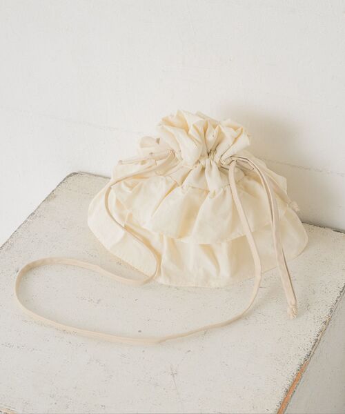 RETRO GIRL（レトロガール）の「フリル巾着ショルダーバッグ（ショルダーバッグ・レディース・ブラック/ナチュラル/ライトグレー・ONE SIZE）」の15枚目の写真