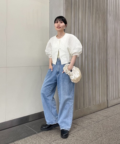 KBF（ケイビーエフ）の「ジャガードショートトップス（シャツ/ブラウス・レディース・オフホワイト/ブラック・ONE）」の4枚目の写真