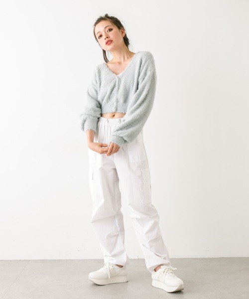 OLIVE des OLIVE（オリーブデオリーブ）の「【WEB限定】裾しぼりゆるカーゴパンツ　1032020070（カーゴパンツ・レディース・アイボリー/サックスブルー/カーキ/ブラック/ピンク/ラベンダー/チャコールグレー/オフホワイト・FREE）」の15枚目の写真