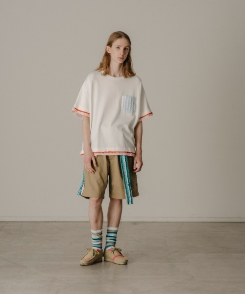 FACETASM(ファセッタズム)の「FRILL TEE(Tシャツ/カットソー・メンズ・ライトブルー/ホワイト・4/5)」の4枚目の写真