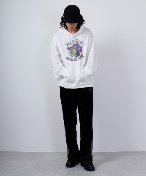 MODISH GAZE（モディシュガゼ）の「MODISH GAZE ビンテージ加工プリント ルーズパーカー（パーカー・レディース・ブラック/ホワイト・M/L/S）」の8枚目の写真