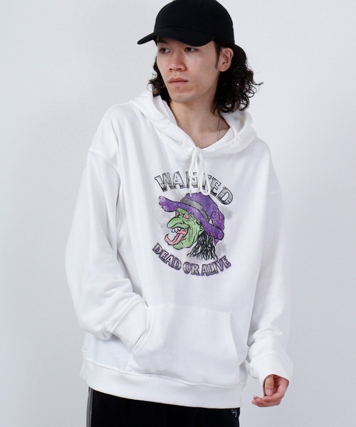 MODISH GAZE（モディシュガゼ）の「MODISH GAZE ビンテージ加工プリント ルーズパーカー（パーカー・レディース・ブラック/ホワイト・M/L/S）」の3枚目の写真