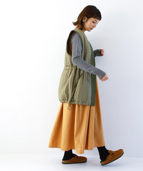 Crisp（クリスプ）の「ミリタリーキルティングベスト（ベスト・レディース・オリーブ/ベージュ・FREE）」の5枚目の写真