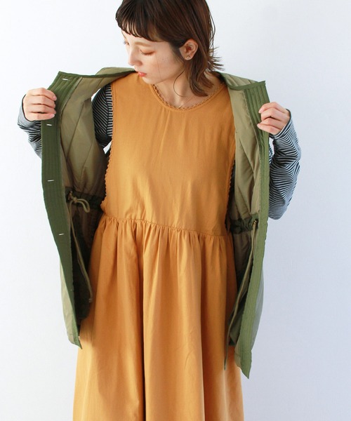 Crisp（クリスプ）の「ミリタリーキルティングベスト（ベスト・レディース・オリーブ/ベージュ・FREE）」の8枚目の写真