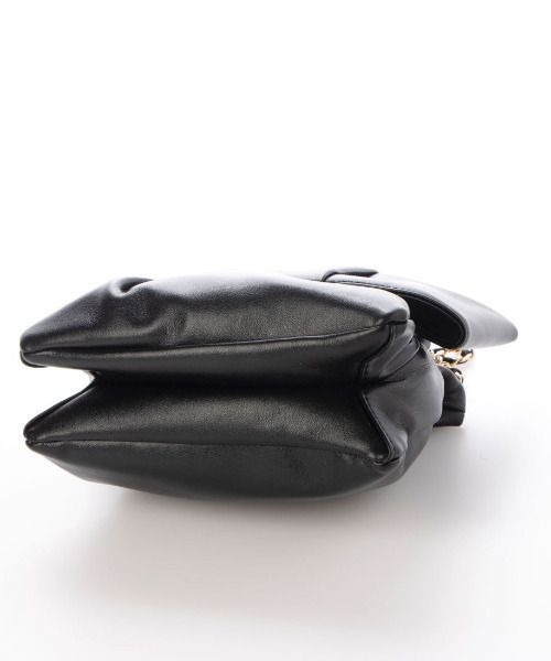 kakatoo(カカトゥ)の「カカトゥ kakatoo / リボンチェーンショルダー(ショルダーバッグ・レディース・ゴールド/シルバー/ブラック・FREE)」の5枚目の写真