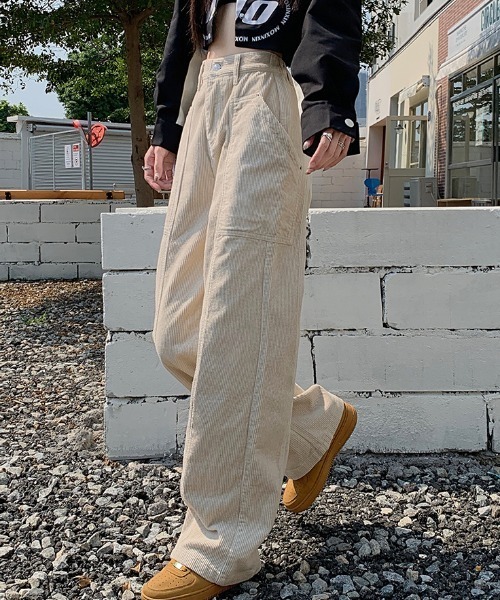 FREE STYLISTS(フリー スタイリスト)の「YUGA_YGMC コーデュロイ ハイウエスト ワイドストレートパンツ(その他パンツ・レディース・ブラック/モカ/オフホワイト・L/M/S/XL)」の7枚目の写真