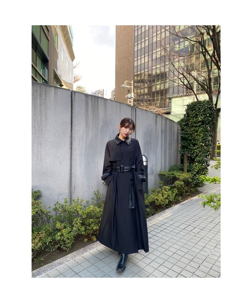 LEANN MOMENT（リーンモーメント）の「Faux leather trench coat