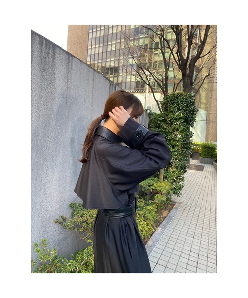 LEANN MOMENT（リーンモーメント）の「Faux leather trench coat（トレンチコート・レディース・ブラック・MEDIUM/LARGE）」の7枚目の写真